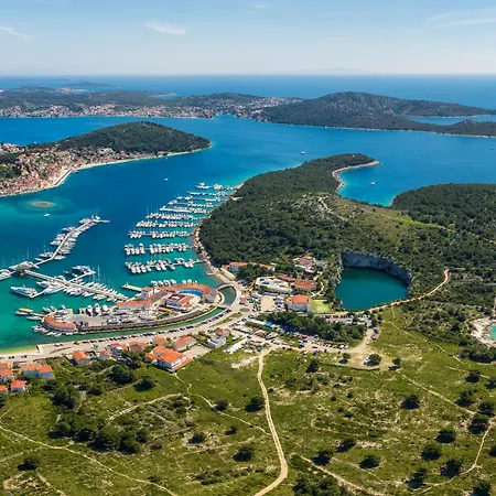 Fuer 5 Personen Zdravko 4 By Interhome Appartement *